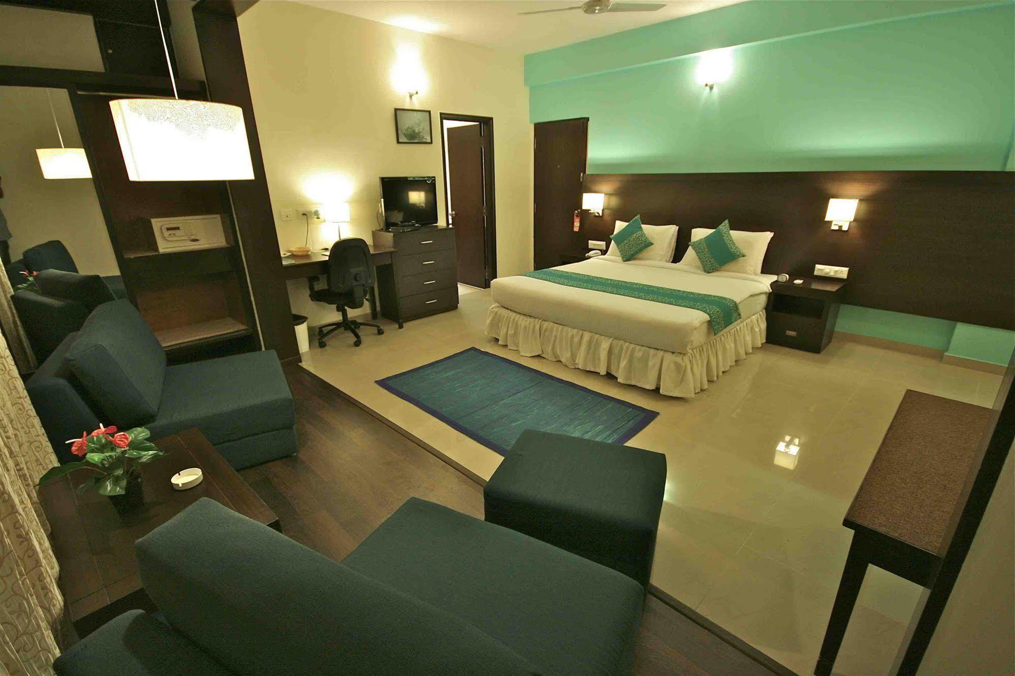 Treebo Trend Sterling Suites Inn Bengaluru Zewnętrze zdjęcie